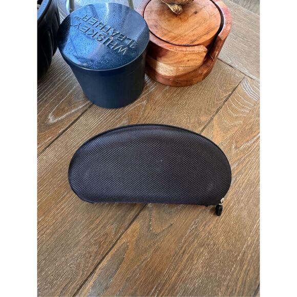 Oakley Case Black - Picture 2 of 4